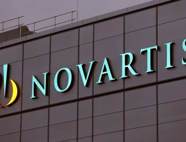 Υπόθεση Novartis: Νέα ερωτήματα για τις κινήσεις των εισαγγελέων που ζητούν βοήθεια από FBI και ΗΠΑ